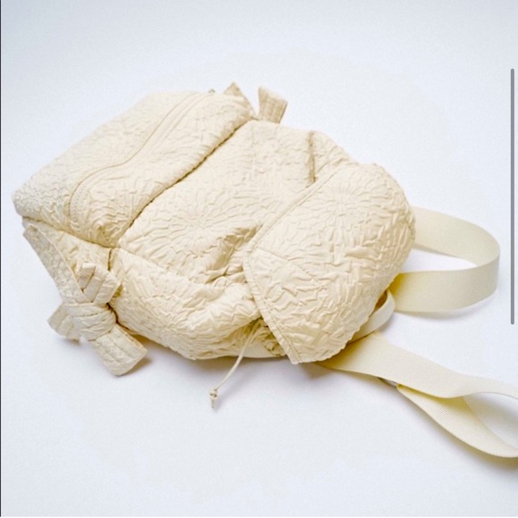 ZARA Gorgeous Ecru large JACQUARD BACKPACK sold out at stores 🔥🔥🔥 - Picture 3 of 7